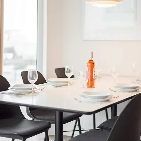 Luxusapartment In Bester Wasserlage *