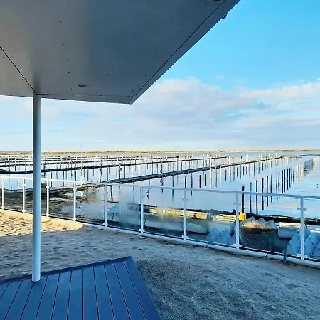 Luxusapartment In Bester Wasserlage アパート