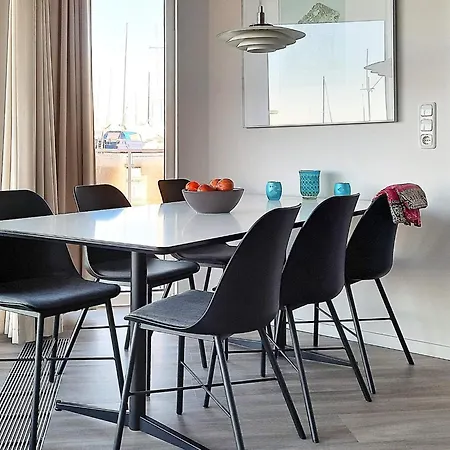 Luxusapartment In Bester Wasserlage アパート *